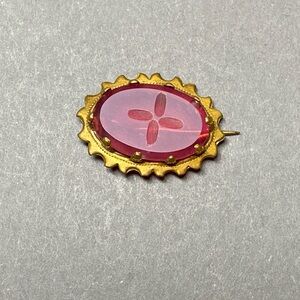 Victorian pink etched glass pin c clasp